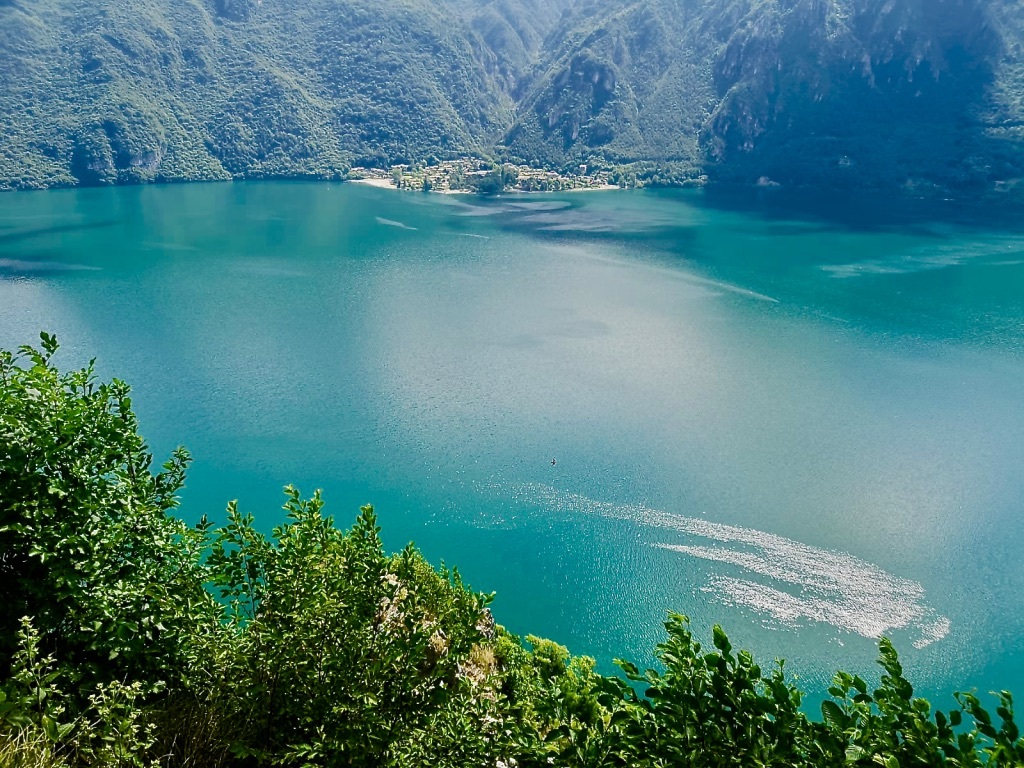 Der Gardasee zum Anbeißen! Der Gardasee zum Anbeißen!