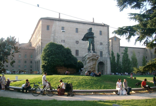 piazza20della20pacemc3a4rz.jpg piazza20della20pacemc3a4rz.jpg